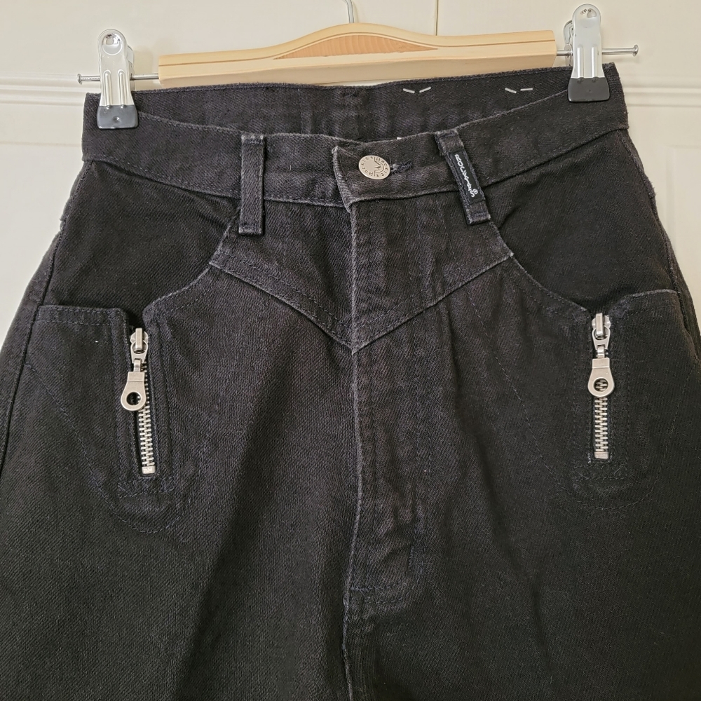 Vintage Rockies black jeans with zipper pockets